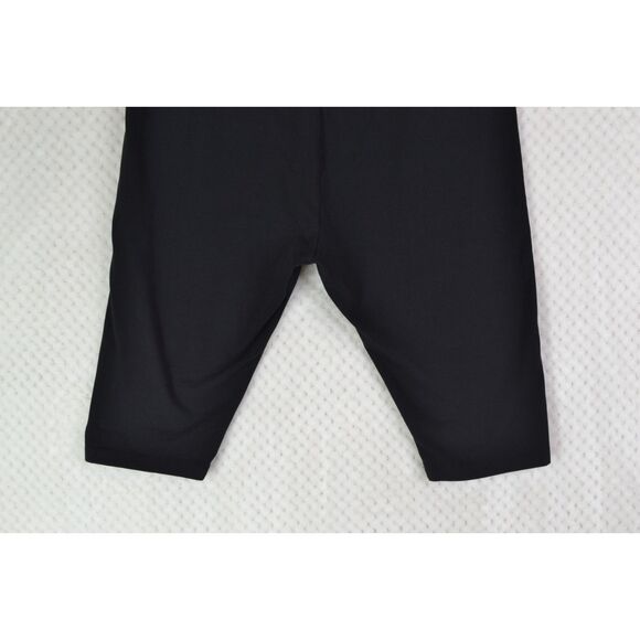 Logo Layers Women's Medium Petite Black Capris - Picture 12 of 12